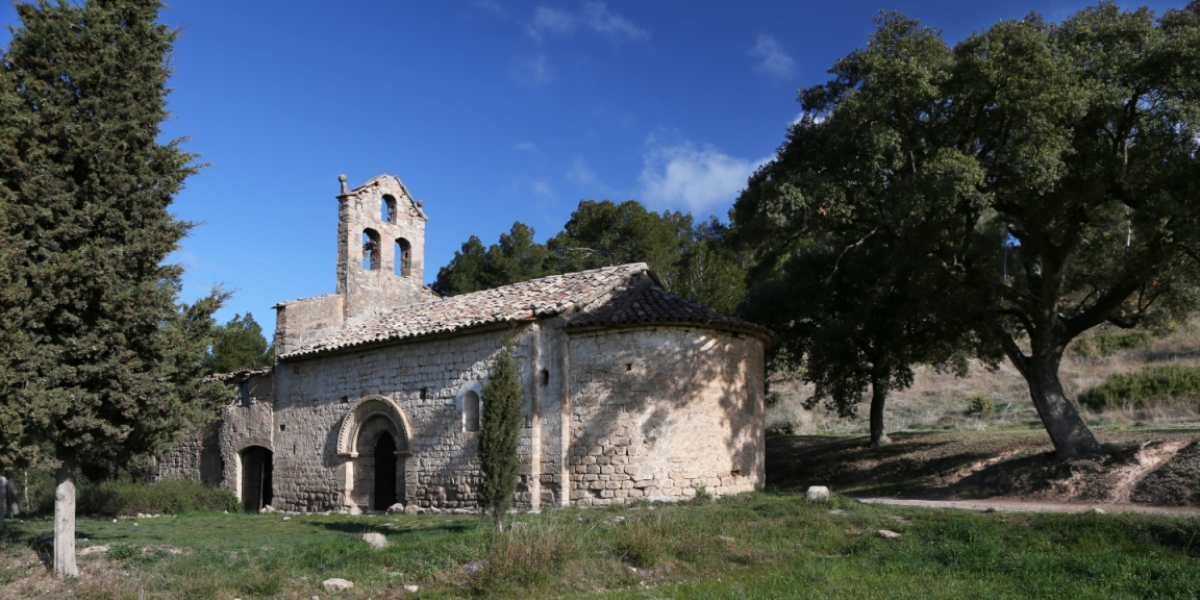 Églises et ermitages, où le silence se fait entendre