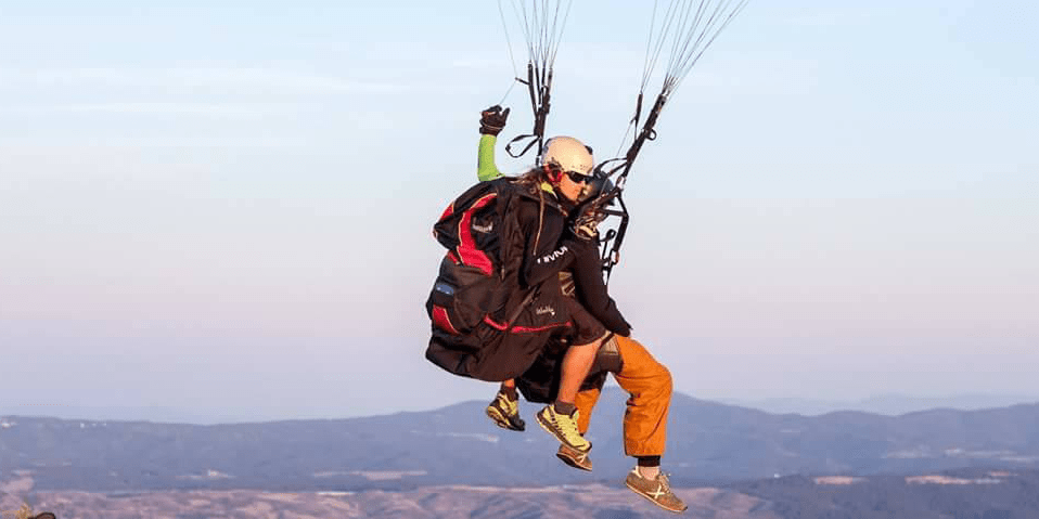 Vola pel cel de l’Anoia amb Bcn Parapent